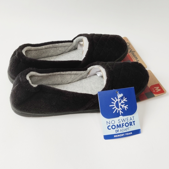 dearfoams Shoes - Dearfoams Women's Black Quilted Slippers 7 8 M